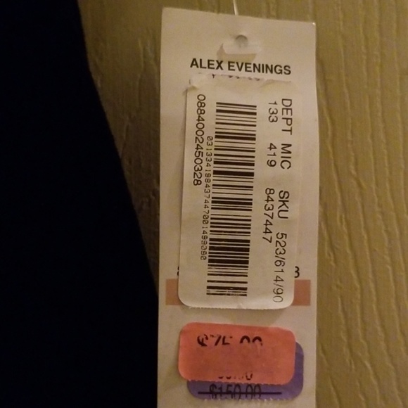 COPY - Black Velvet Slimming A-line Evening Holiday Dress - Picture 7 of 7